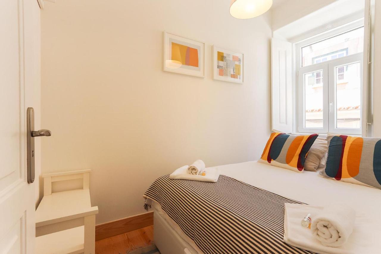 Bairro Alto Bright By Homing Apartment Lisbon Bagian luar foto